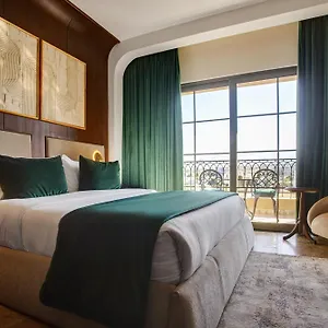 4* Hotel Bratus